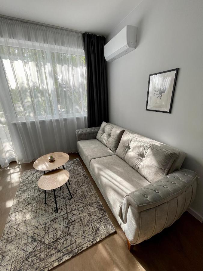 Vanquish Central Apartment فارنا المظهر الخارجي الصورة