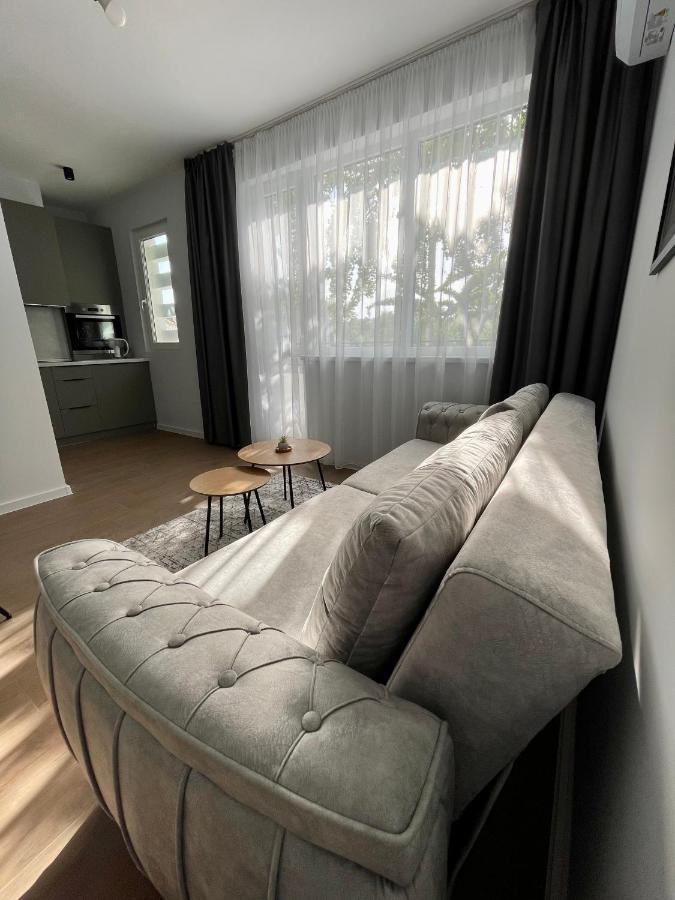 Vanquish Central Apartment فارنا المظهر الخارجي الصورة