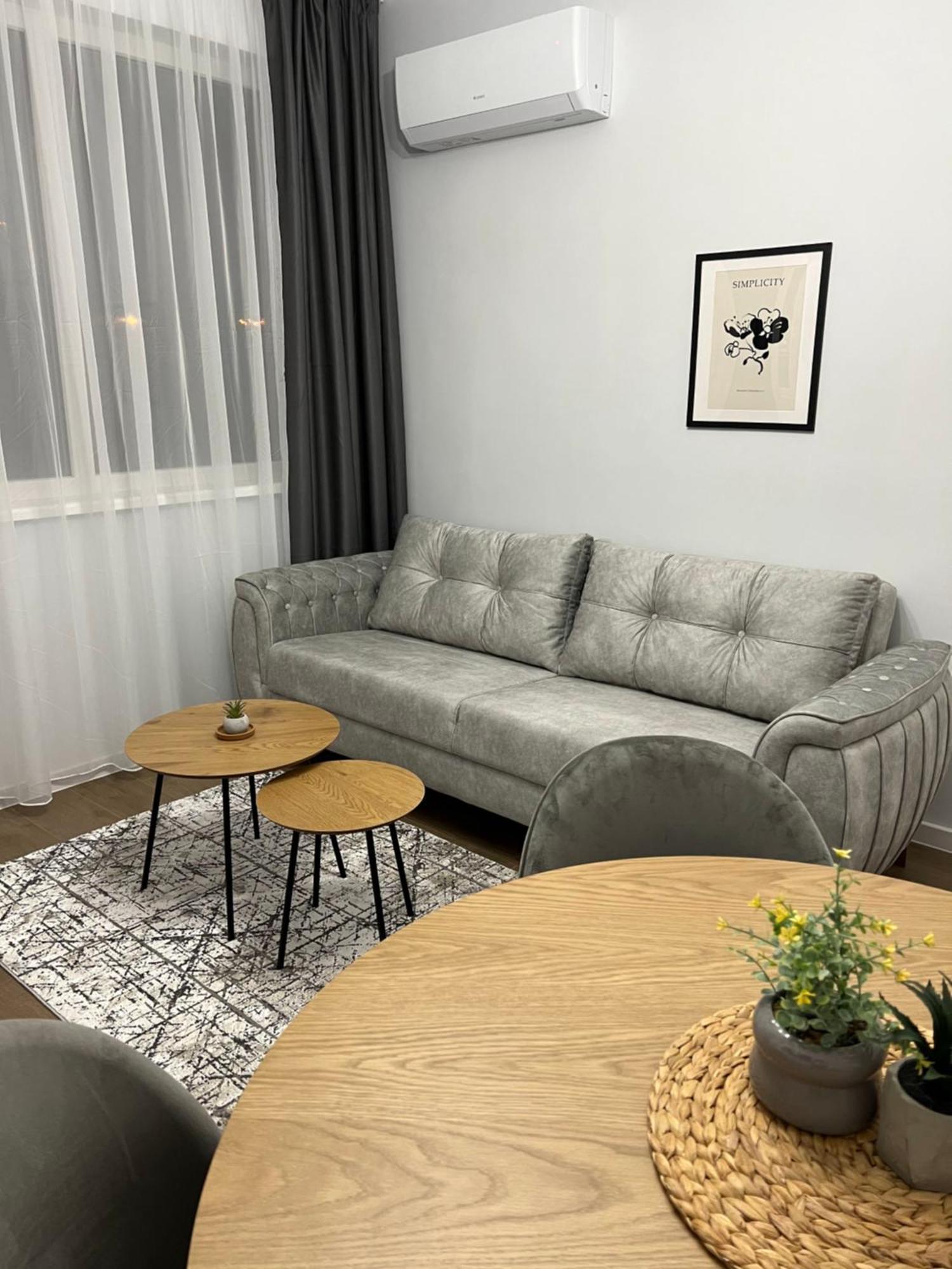 Vanquish Central Apartment فارنا المظهر الخارجي الصورة