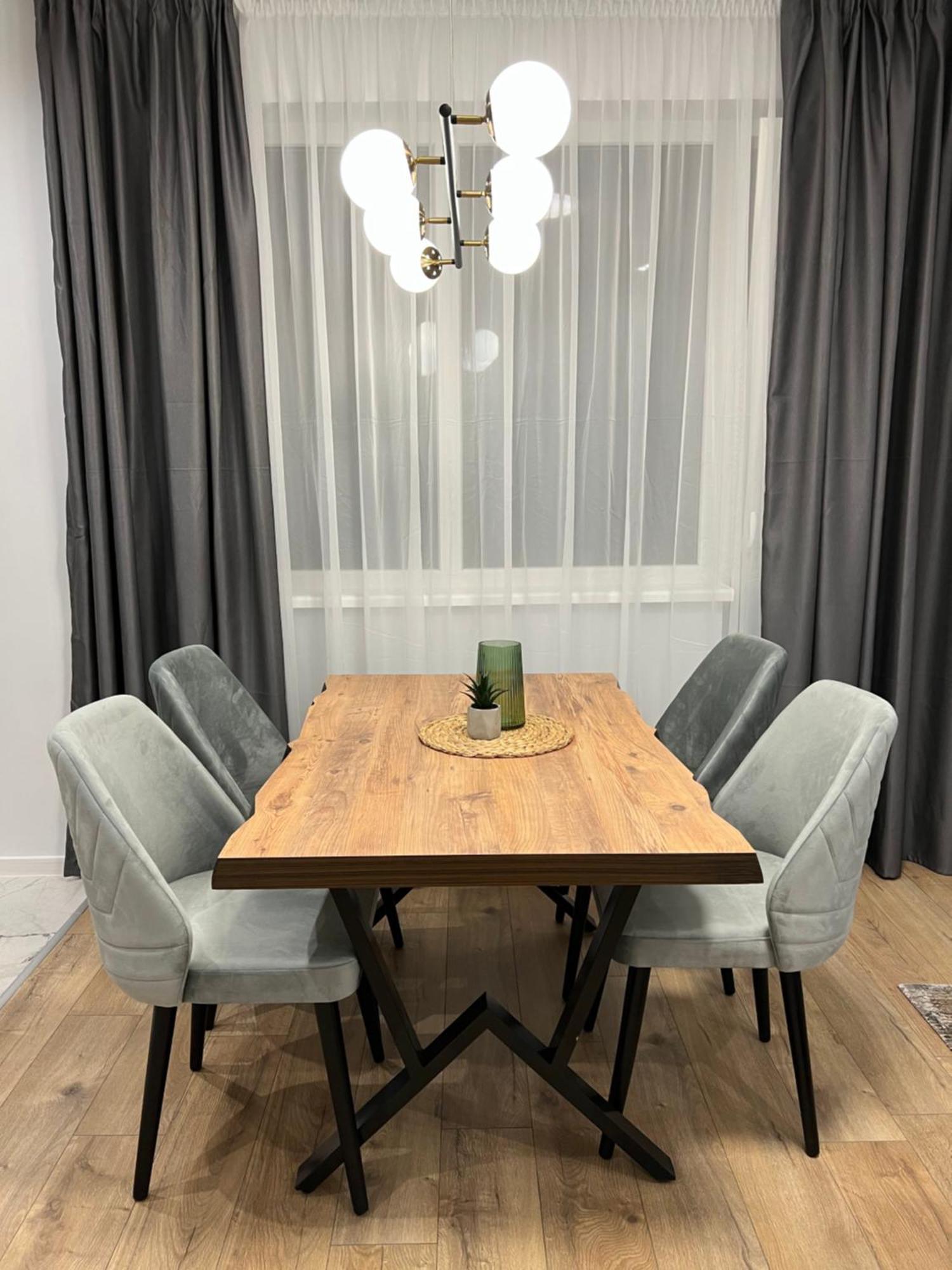 Vanquish Central Apartment فارنا المظهر الخارجي الصورة